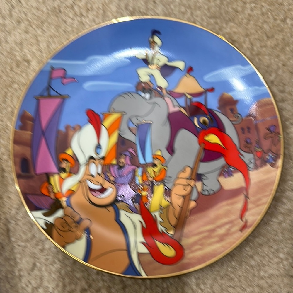 Aladdin Collectible Decorative Plate NWOT
“Make Way for Prince Ali.”